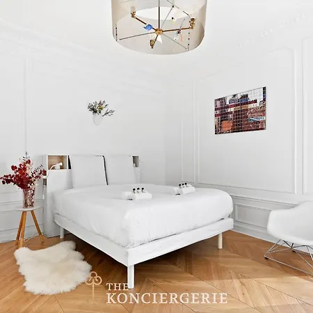 Elegance Haussmannienne 3 Avec Balcon - Auteuil Apartament